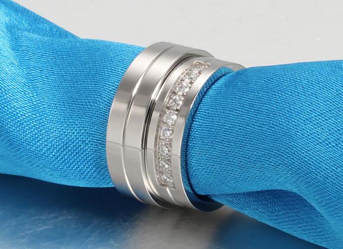 Wholesale Stainless Steel Engagement Ring with 9 Stones