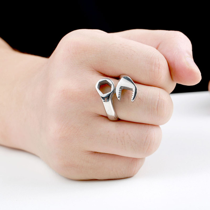Wholesale Stainless Steel Wrench Biker Rings