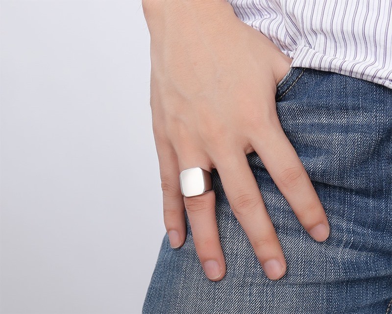 Wholesale Stainless Steel Classic Engravable Signet Ring