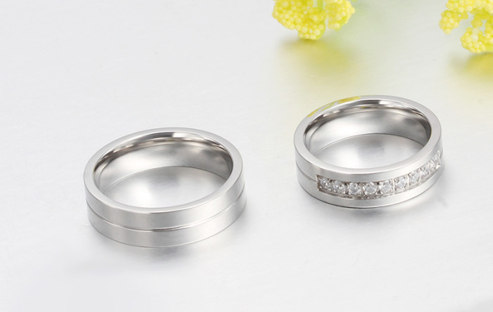 Wholesale Stainless Steel Engagement Ring with 9 Stones