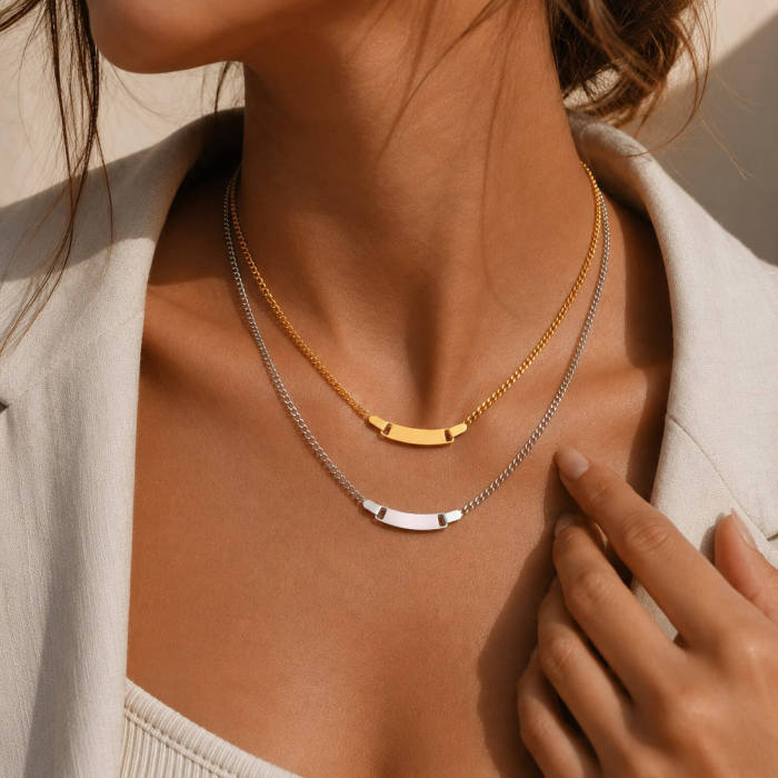 Wholesale Stainless Steel Curved Bar Necklace