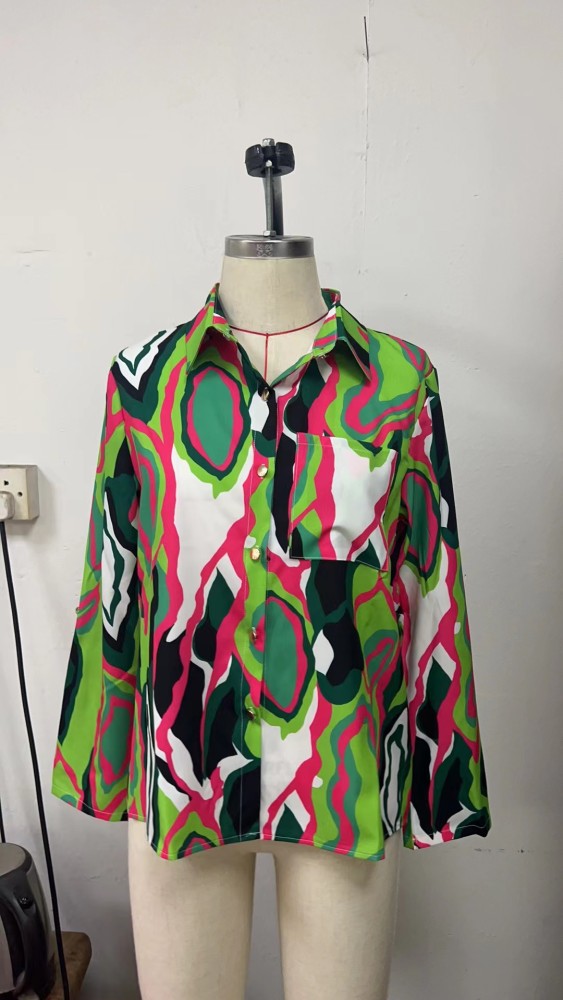 Spring Ladies Printed Pocket Shirt