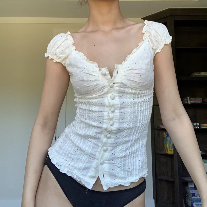Pleated Sleeve Button Folded Lace Tight Fitting Top