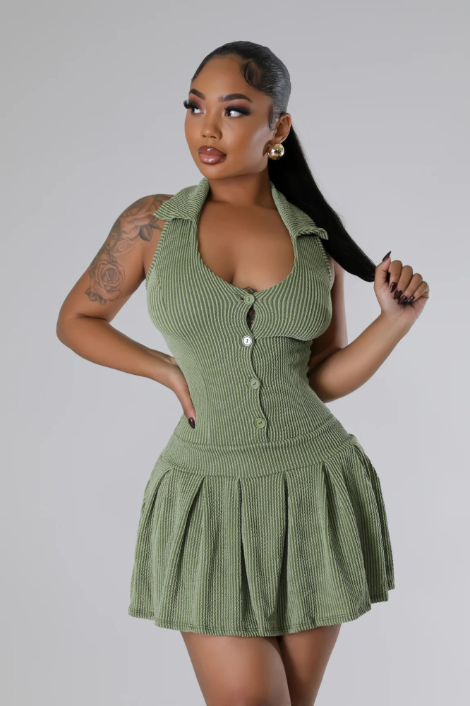 Women's Halter Neck V-Neck Sleeveless Pleated Dress With Underwear
