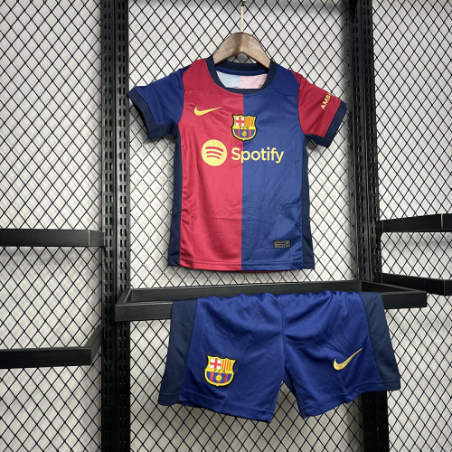 2024-25 Barcelona home kid kit
