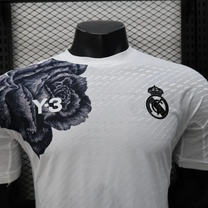 2024-25 Real Madrid Y3 white player version jersey (The player version is more slim fit, it is recommended to buy one size larger)
