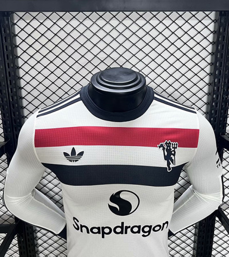 2024-25 70 Manchester United  Third Away white long sleeve player version jersey(The player version is more slim fit, it is recommended to buy one size larger)