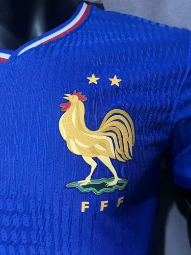 2024 France home player version(The player version is more slim fit, it is recommended to buy one size larger)