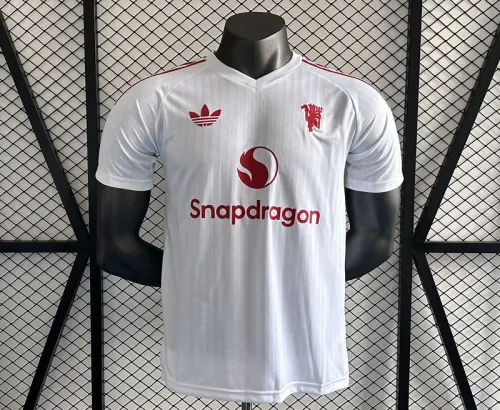 2024-25 .Manchester United  White Player version jersey (The player version is more slim fit, it is recommended to buy one size larger)