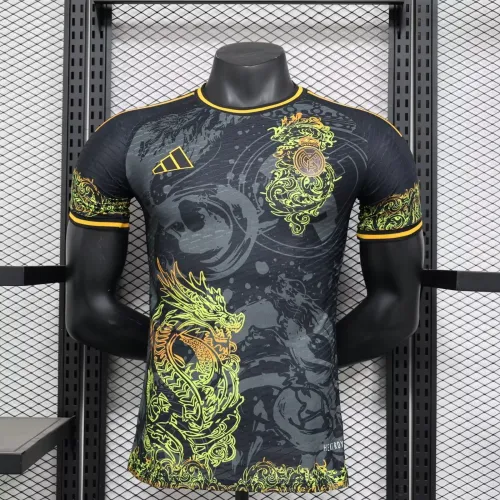 Real Madrid  2024-25 black green player version  (The player version is more slim fit, it is recommended to buy one size larger)