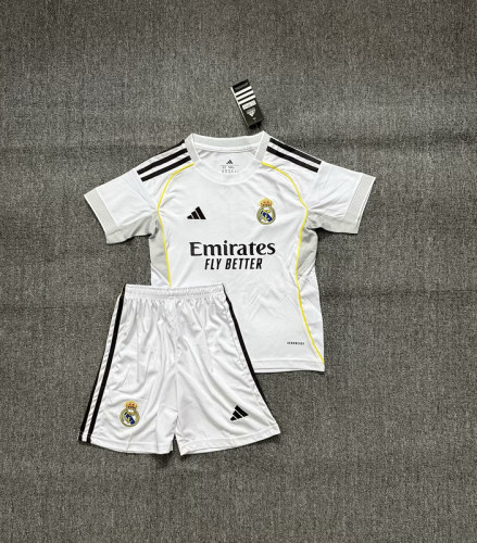 2025-26 Real Madrid   home kid kit