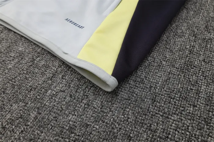 Juventus Training Jacket 24/25