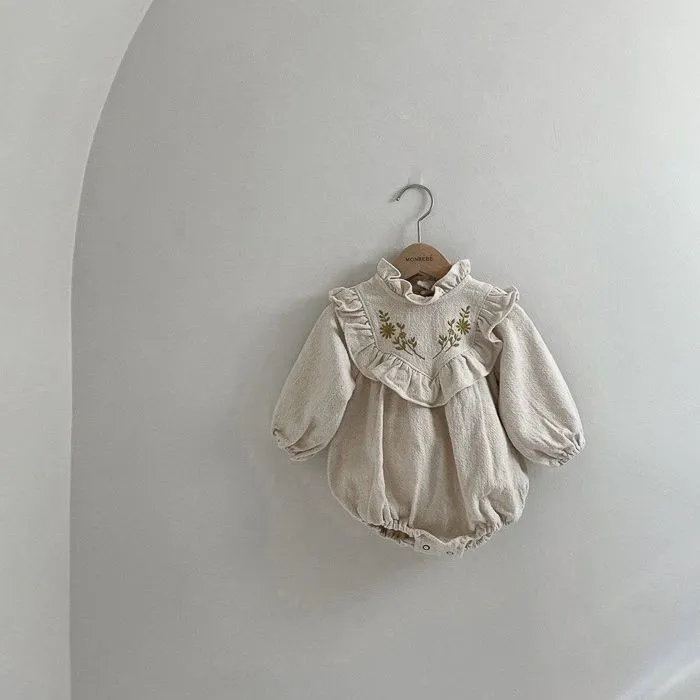 Long sleeve embroidered bag fart clothes baby romper