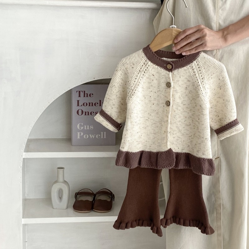 Baby girl baby infant ruffled knitted cardigan coat Knitted bell-bottom pants