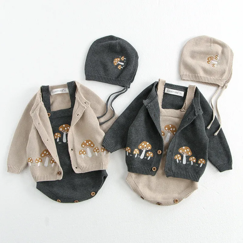 Baby long-sleeved sweater strap butt wrap clothes jumpsuit newborn sweater