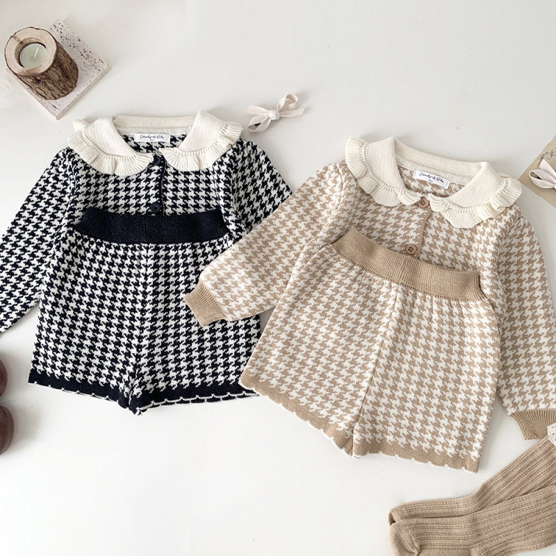 Plaid sweater + shorts 2pcs suit infants cotton clothes set