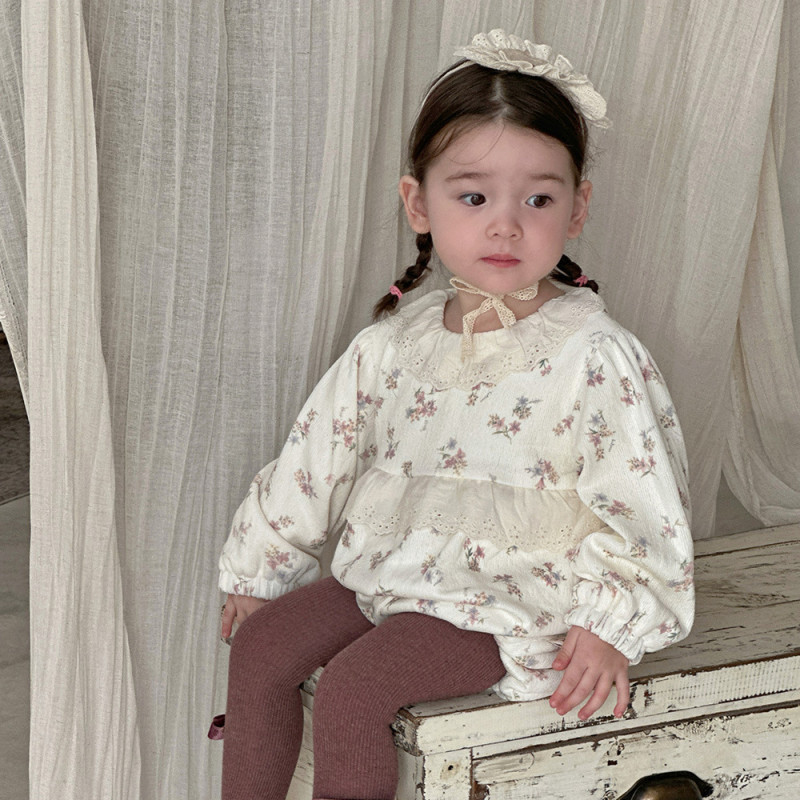 Sweet long-sleeved triangle girl plus velvet floral baby jumpsuit