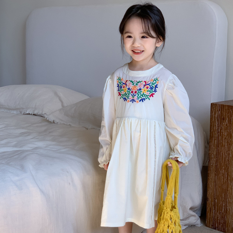 Girls' lace embroidered dress little girl sweet solid color skirt
