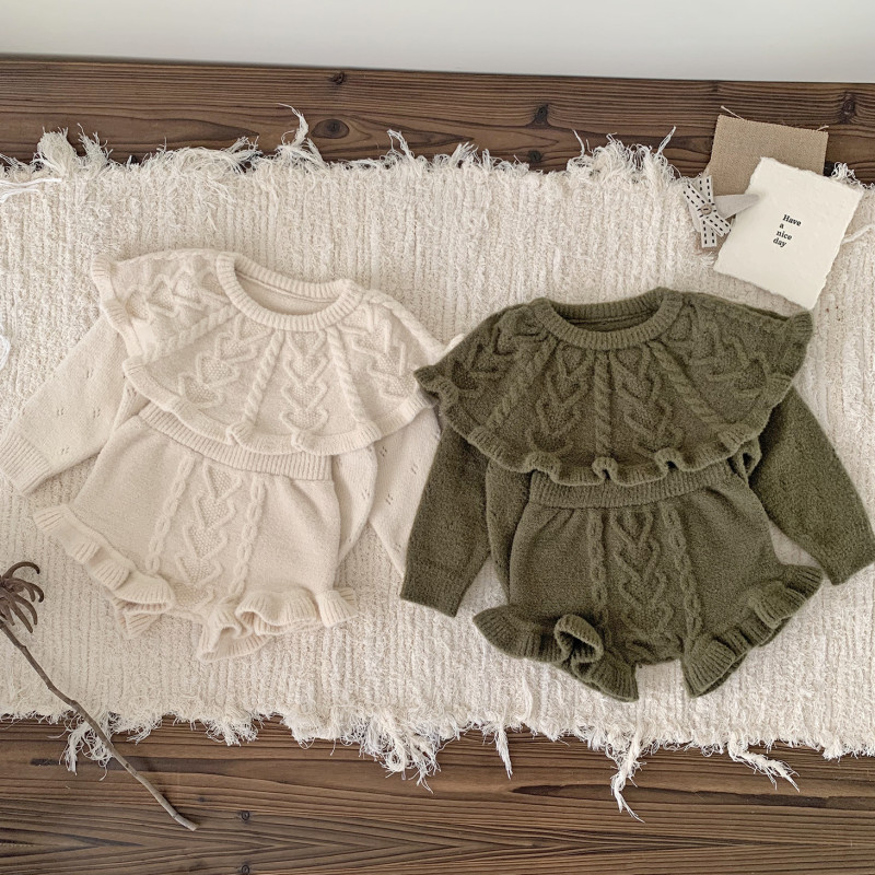 Baby twist round neck sweater roll plush shawl ruffle top shorts 2 piece suit