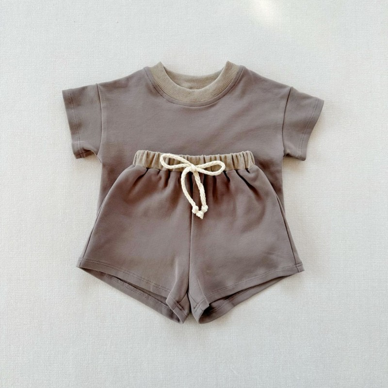 Solid color short sleeve suit baby hot selling loose cotton shorts two-piece set