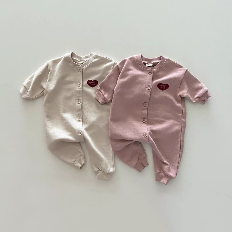 Baby jumpsuit love heart solid color versatile long sleeve romper