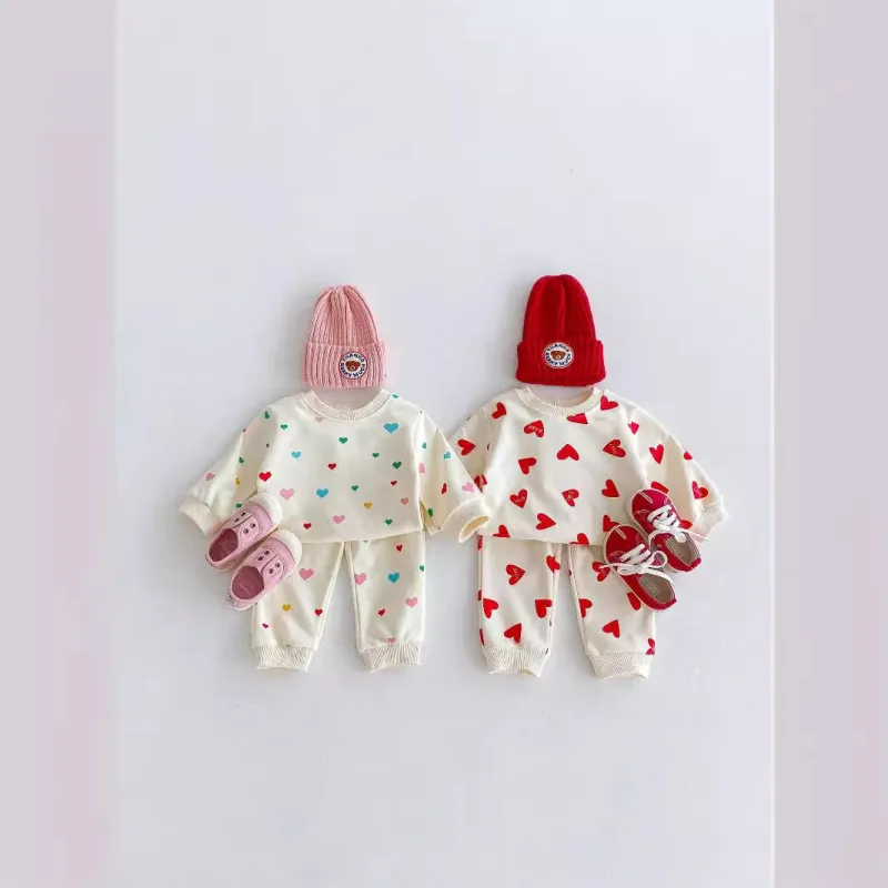 Colorful love printed fashion baby sweatshirt comfortable two-piece baby suit