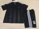 25-26   Liverpoo Black Goalkeeper  Kids  Kits  1:1 Quality Soccer Jersey
