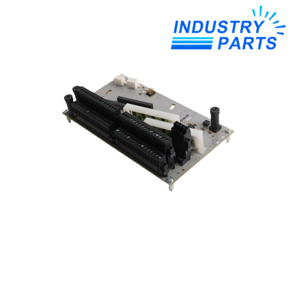 Honeywell DC-TUIO31 51307772-176 Analog Input Module