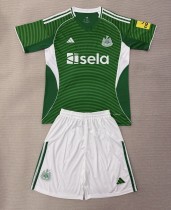 25-26 Newcastle Away Adult Suit