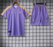 26-27 Man Utd High Quality Training Short Suit 26-27 Man Utd High Quality Training Short Suit
