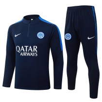 26-27 INT High Quality Half Pull Tracksuit 26-27 INT High Quality Half Pull Tracksuit
