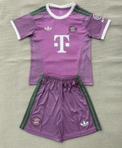 26-27 Bayern Purple Goalkeeper Kids Soccer Jersey 26-27 Bayern Purple Goalkeeper Kids Soccer Jersey