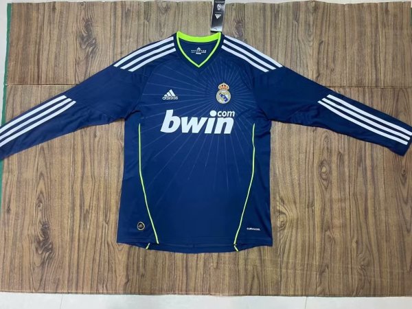 2010-2011 RMA Away Long Sleeve Retro Soccer Jersey