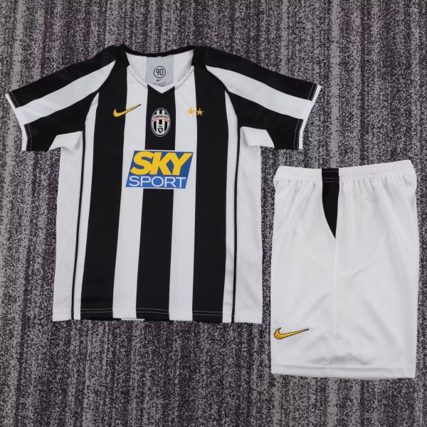2004-2005 JUV Home Retro Kids Soccer Jersey