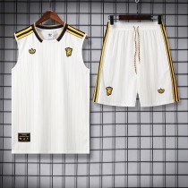 26-27 Man Utd High Quality Tank Top And Shorts Suit 26-27 Man Utd High Quality Tank Top And Shorts Suit