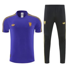 26-27 Man Utd  Short shirts and Long trousers Suit (圆领)