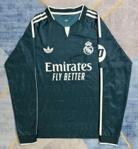 26-27 RMA Away Long Sleeve Fans Soccer Jersey (长袖) 26-27 RMA Away Long Sleeve Fans Soccer Jersey (长袖)