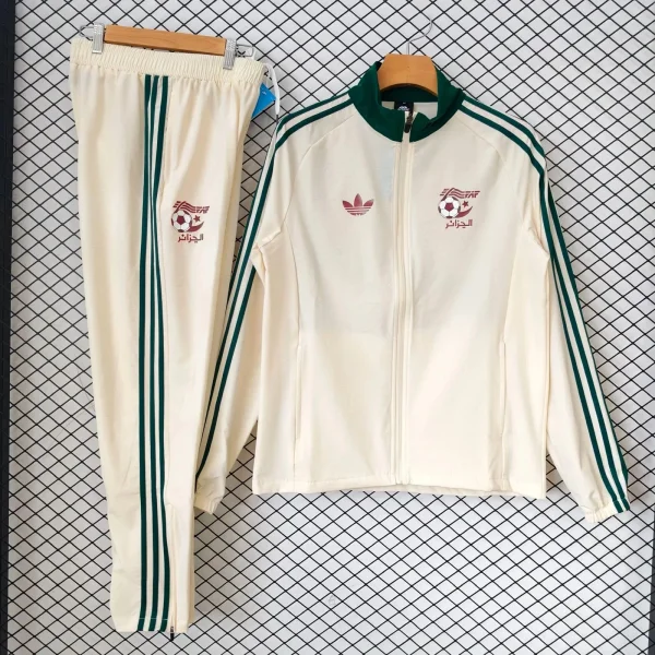 26-27 Algeria High Quality Windbreaker Suit