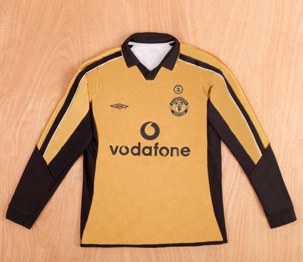 2001-2002 Man Utd 100th Centenary Long sleeves Retro Soccer Jersey