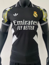 25-26 RMA Black Special Edition Player Version Training Shirts 黄袖边 25-26 RMA Black Special Edition Player Version Training Shirts 黄袖边