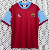 2000-2001 Burnley Home Retro Soccer Jersey 2000-2001 Burnley Home Retro Soccer Jersey