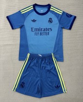 26-27 RMA Blue GoalKeeper Kids Soccer Jersey 26-27 RMA Blue GoalKeeper Kids Soccer Jersey