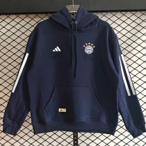 26-27 Bayern Deep Blue Hoody 深蓝(加绒) 26-27 Bayern Deep Blue Hoody 深蓝(加绒)